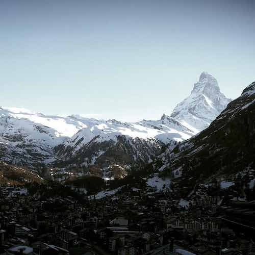 Discover the Magic of Winter in Zermatt: Luxury Chalets, Skiing, and Alpine Charm